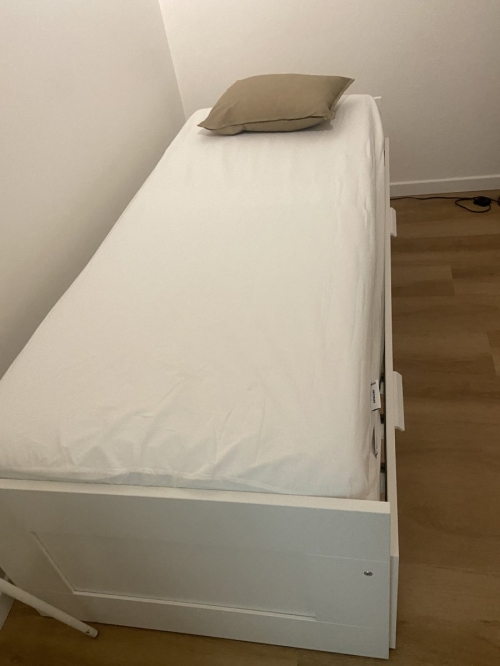 Chambre RDC Côté Rue