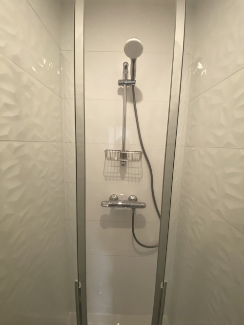 Salle de douche 2ème étage